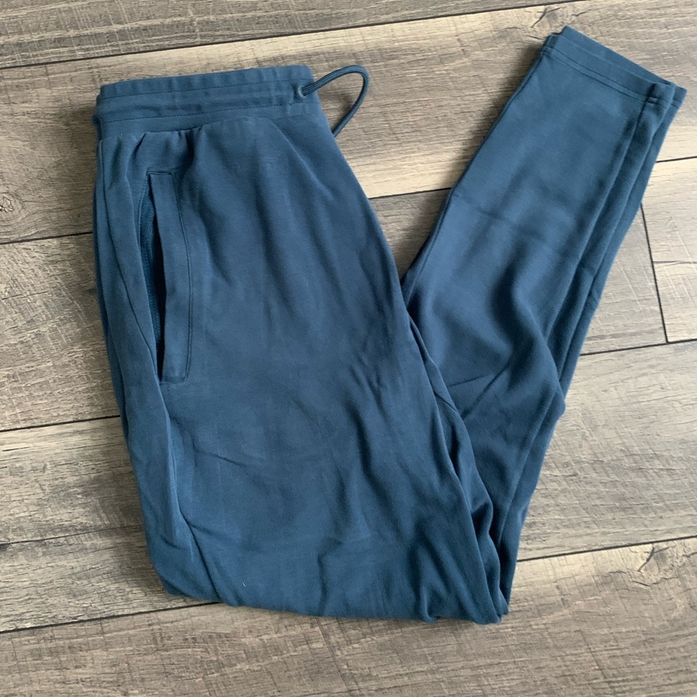 Alphalete Identity Joggers